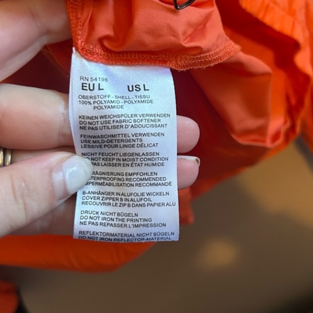 Bogner Women's Vibrant Orange Ski Jacket Reflective Windbreaker Think Spring!🔥 - Picture 4 of 5